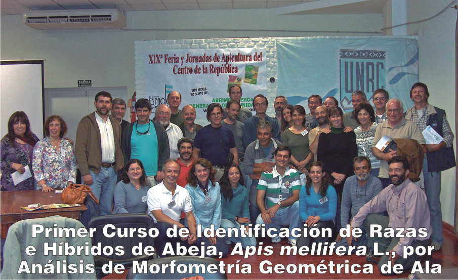 PARTICIPANTES DEL PRIMER CURSO DE IDENTIFICACION DE RAZAS E HIIBRIDOS DE ABEJA